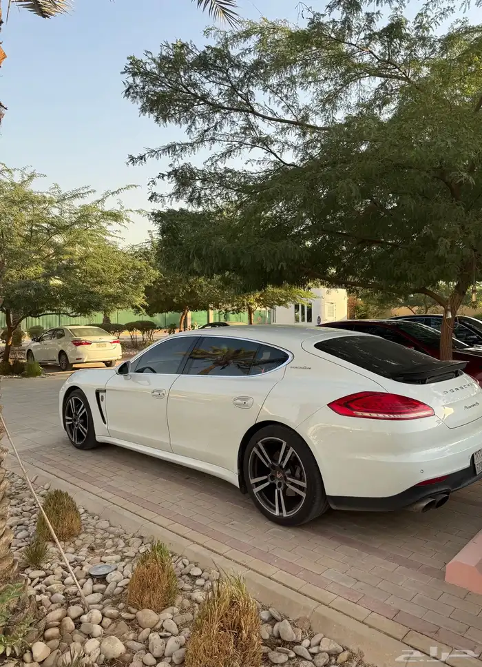 بورش باناميرا 2014 executive edition 1