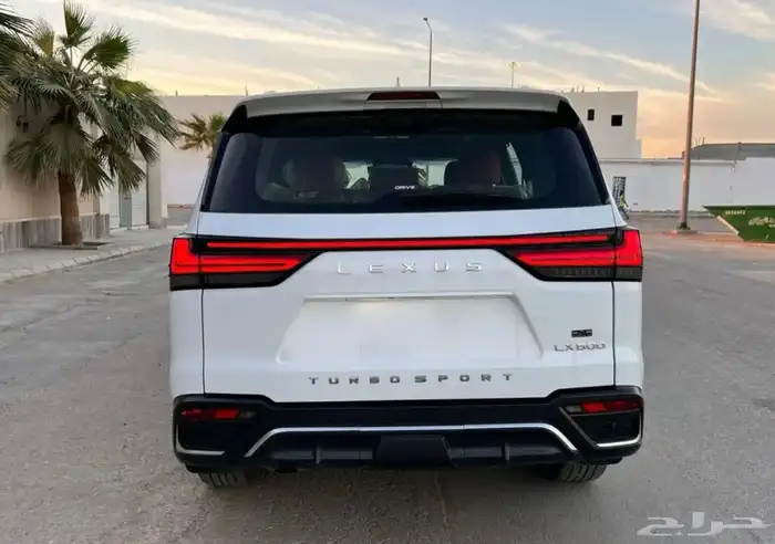 للبيع جيب لكزس اف سبورت 2022 5