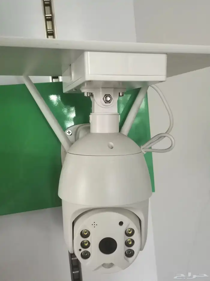 كاميرا مراقبة قوي بالطاقة الشمسية وشريحة 4G 12