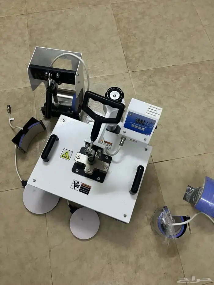 مكبس لطباعة الصور على الأكواب والأقمشة والدروع 2