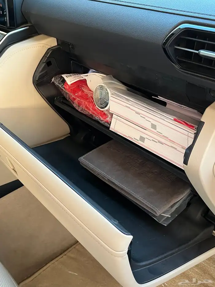 لاندكروزر 2024 رقم L4 22