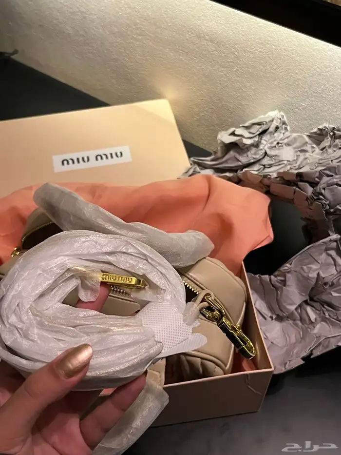 شنطة ميو ميو 9