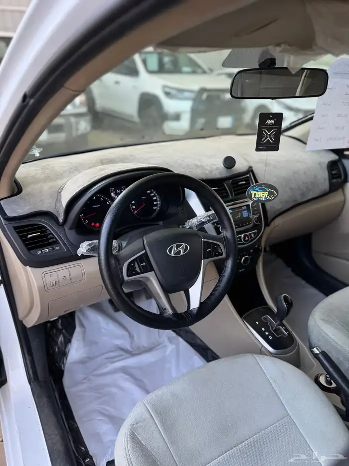 اكسنت 2017 مالك اول 10