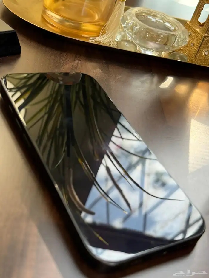 ايفون 16 برو (256 جيجا ) 0