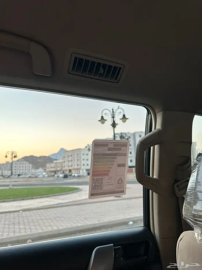 جيب برادو تويوتا TXL 2011 مخزن بحالة الوكالة 56