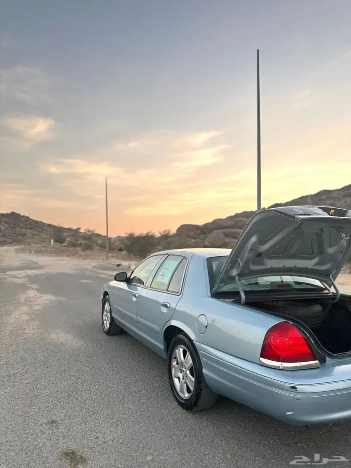 فورد كراون فكتوريا 2004 سعودي على الشرط 17