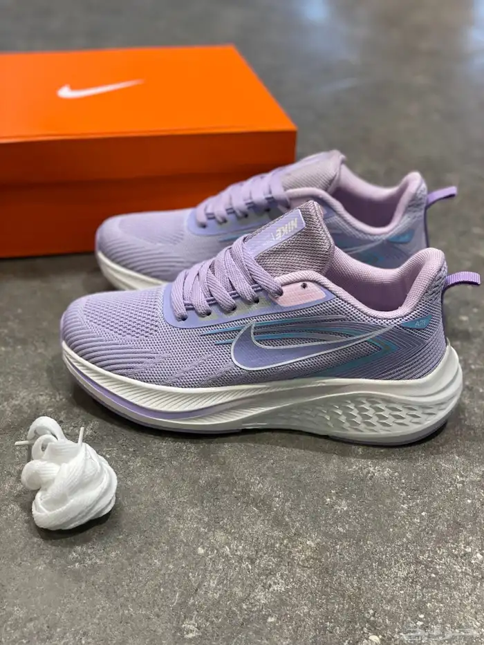 شوزات تنفع لدوامات والنادي   نسائي 0