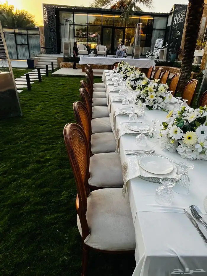 تأجير طاولات 3