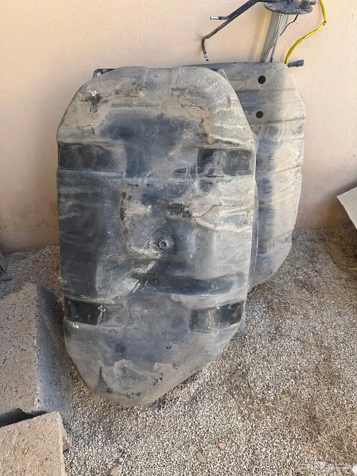 تانكى بنزين جيب ربع موديل 2018 فيه طعجة خفيفة 1