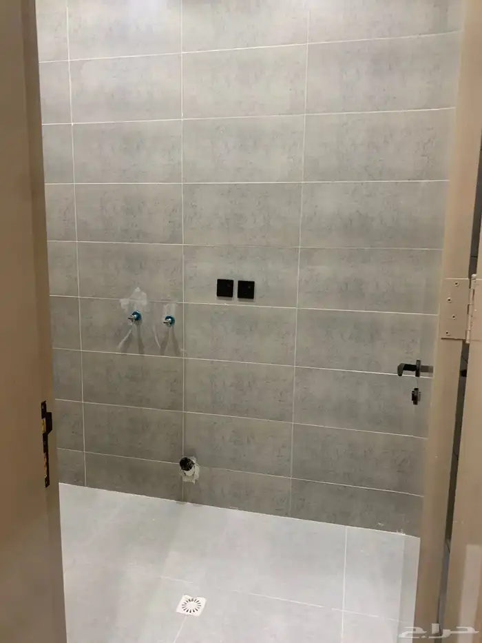 للبيع روف علوي مع ملحق با الخميس موقع مميز جدا من 650 الف 18