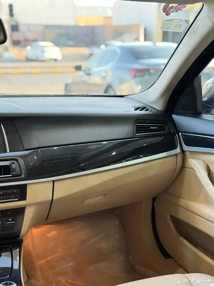 بي ام دبليو - 2016 - 520 - فل كامل 14