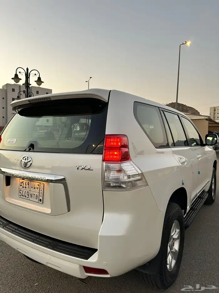 جيب برادو تويوتا TXL 2011 مخزن بحالة الوكالة 30