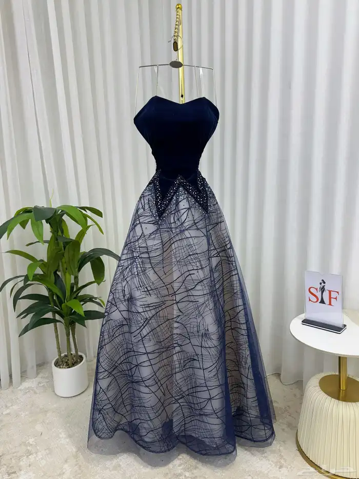 فساتين مخمل 9