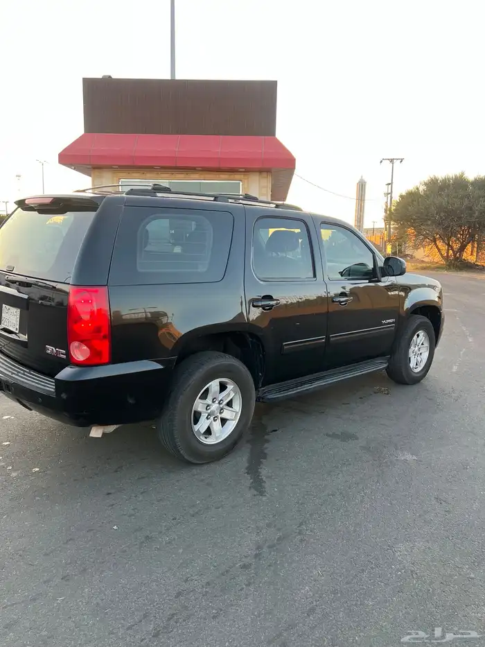 للبيع يوكن 2012 4