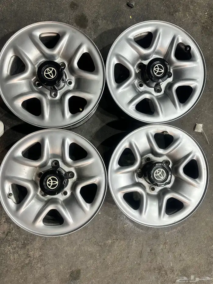 جنوط ديازل لاند كروزر اصلي وكاله  7 انش مع اكواب والصواميل 0