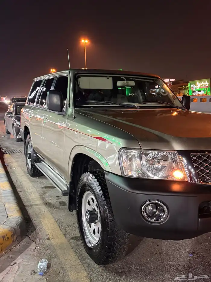 نيسان باترول 2009 سلق ذهبي 25