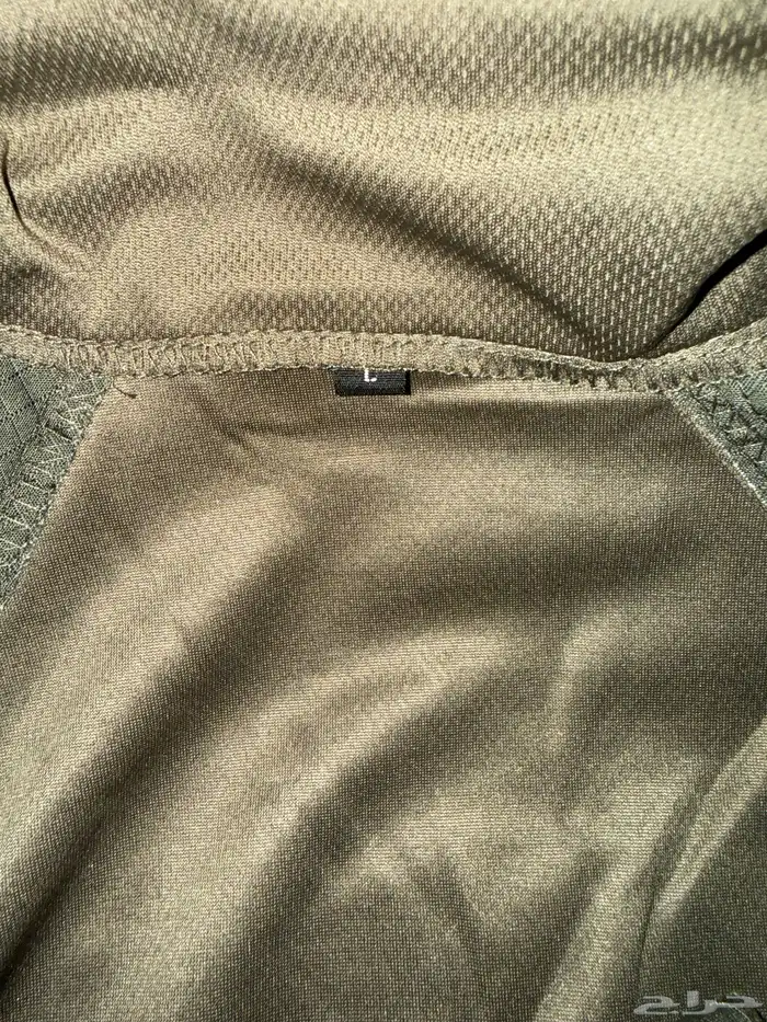 لبس صيانة قطعتين زيتي 3