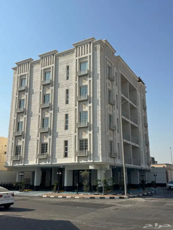 شقق تمليك فاخره للبيع في حي الروضه الدمام 0