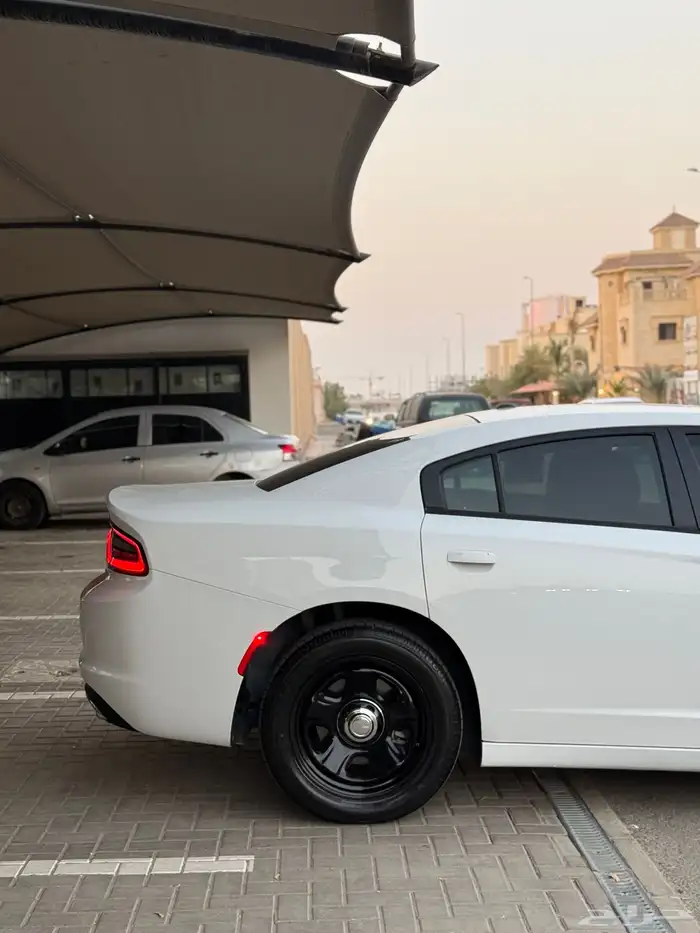 دوج تشارجر SXT 2018 7