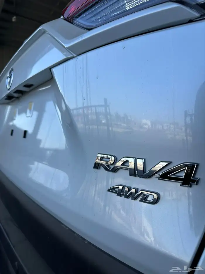 راف فور XLE 2.0 فتحه بصمه دبل موديل 2025 25