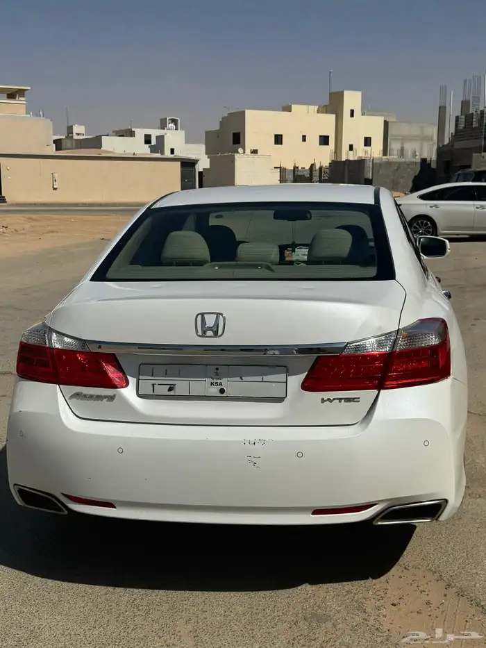 هوندا أكورد 2016 6