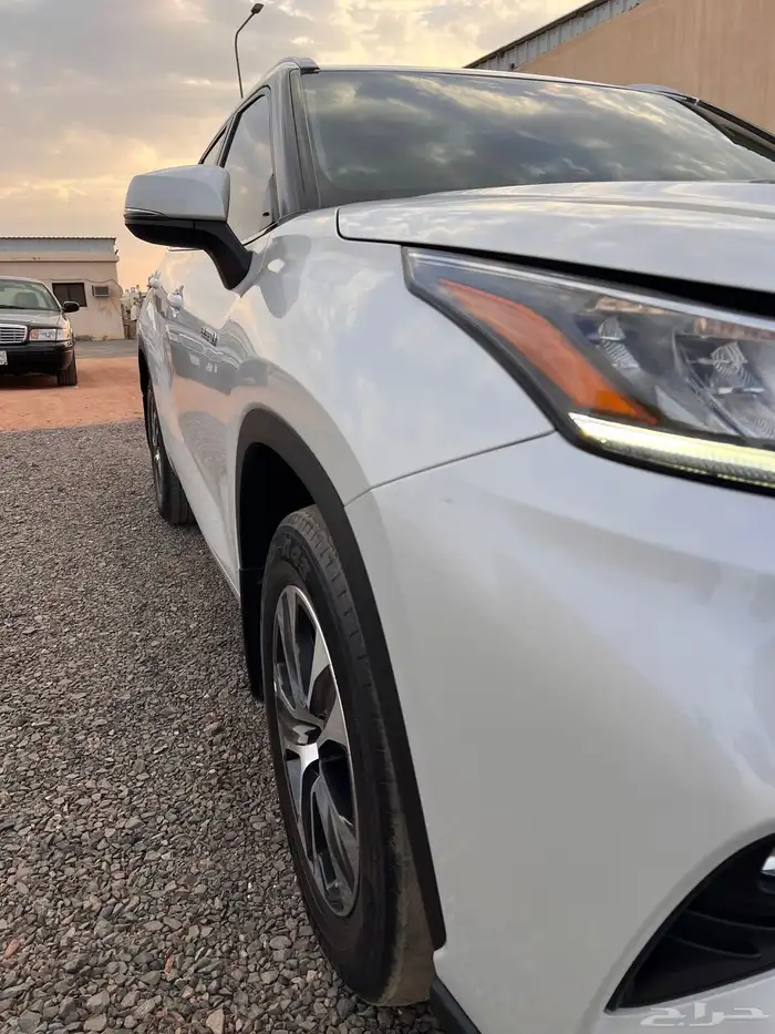 هايلاندر 2023 4