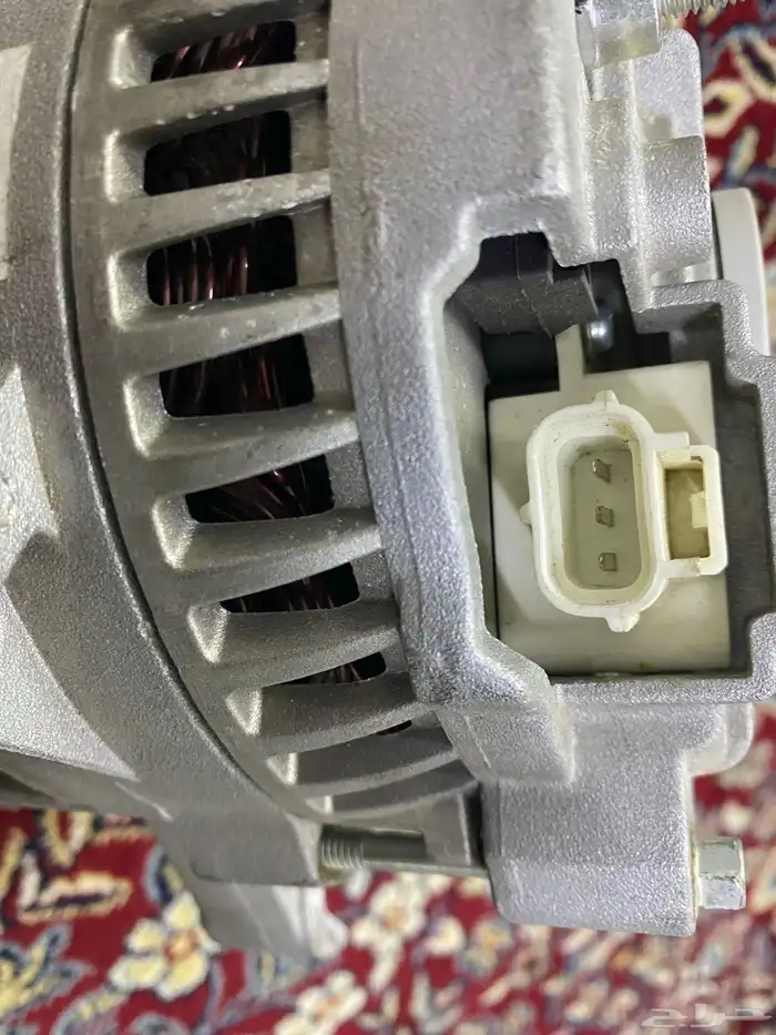 للبيع دينمو فورد فاكتوريا 4