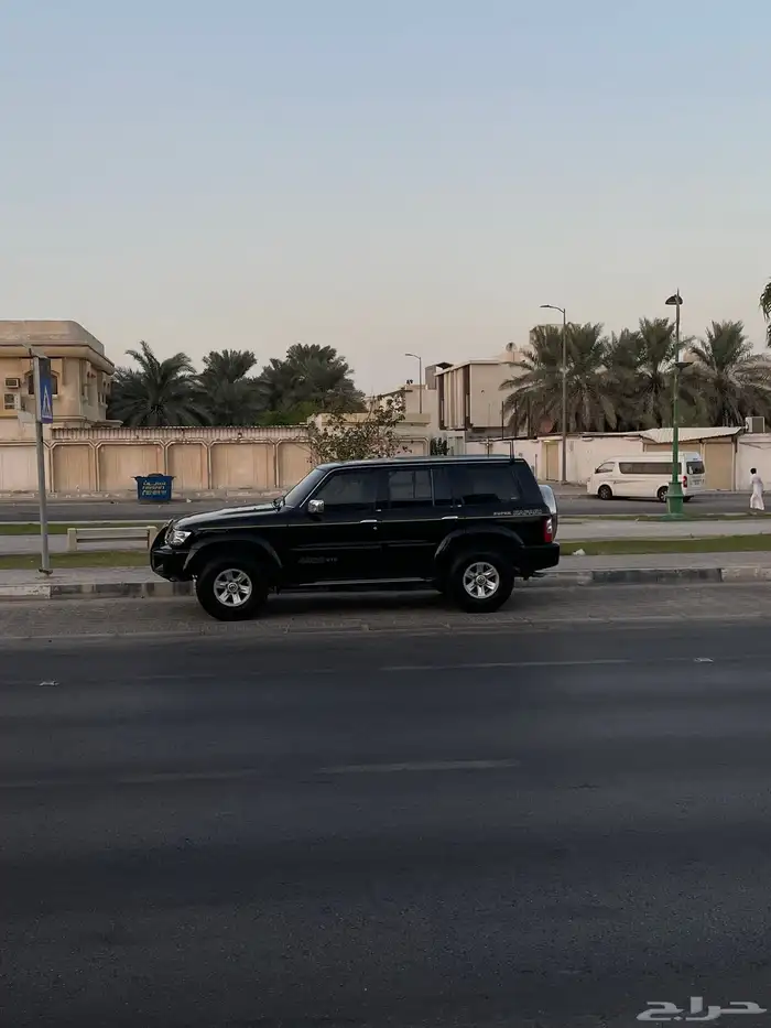 نيسان باترول سوبر سفاري 2