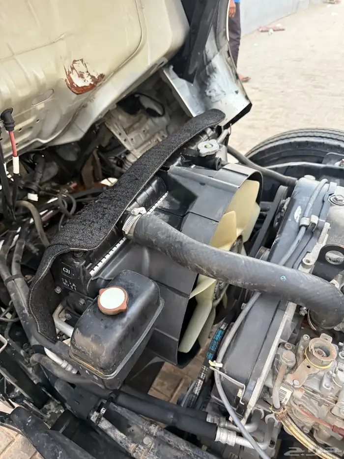 دينا هيونداي 2010 مخزنه 55 الف كيلو 36