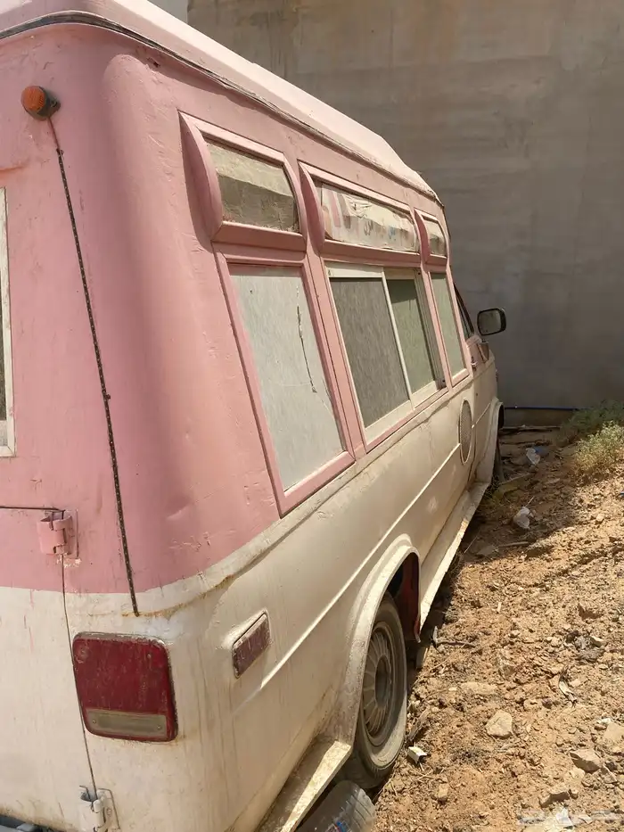 للبيع سيارة ايسكريم 1