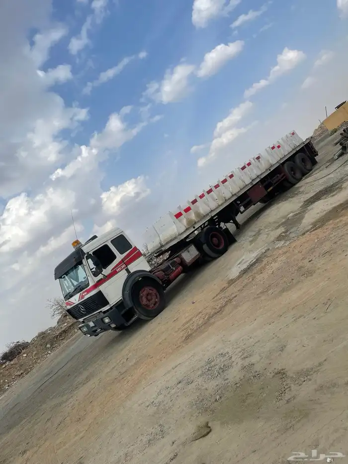 تريله سطحه للنقل 0