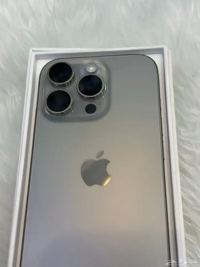 ايفون 16 برو 4