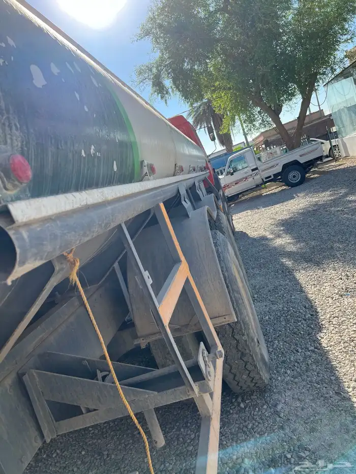 وايت سقس البي 1977 0