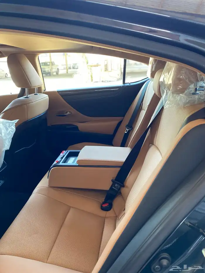 لكزس ES 350 موديل 2025 ممشى 10 ألف كيلو متر 17