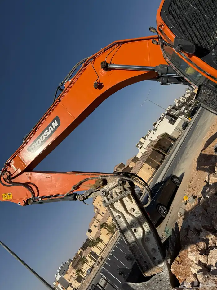 بوكلين دوسان للبيع 2022 مقاس 220 سعودي ديزل 6