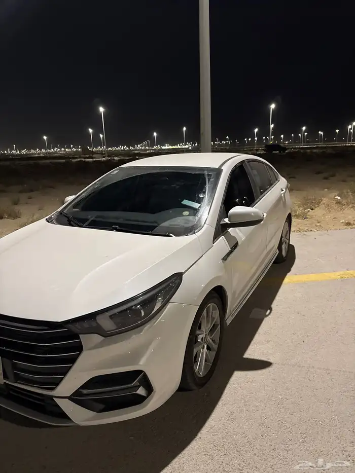 سيارة شيري اريزو 6 2