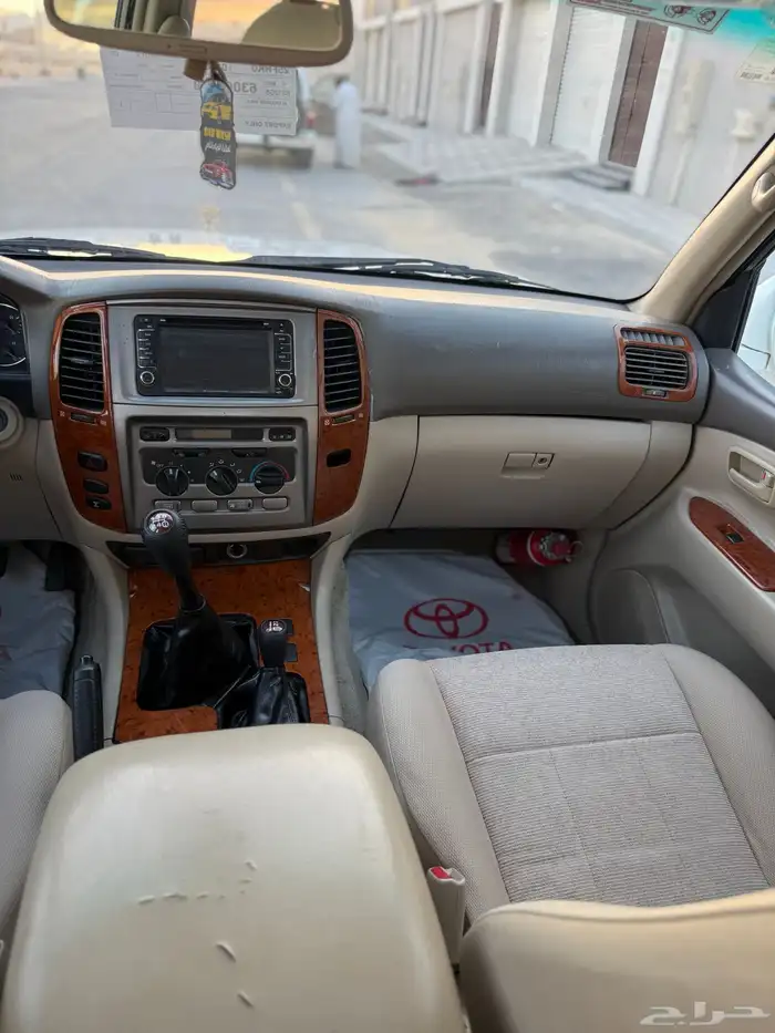 لاندكلوزر 2007 فل كامل قير عادي ونش 18