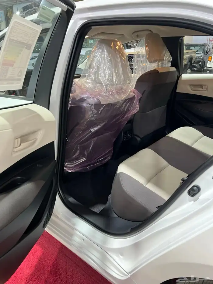 تويوتا كورولا XLi مطور جنوط 2.0 بنزين 2025 جديد 82.200 شامل 21