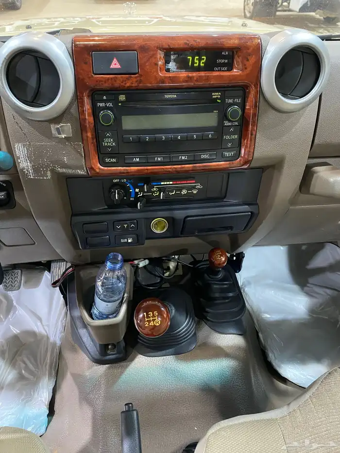 للبيع شاص 2014 سلق فل كامل ونش دفلك بريمي عداد 143 الف 16