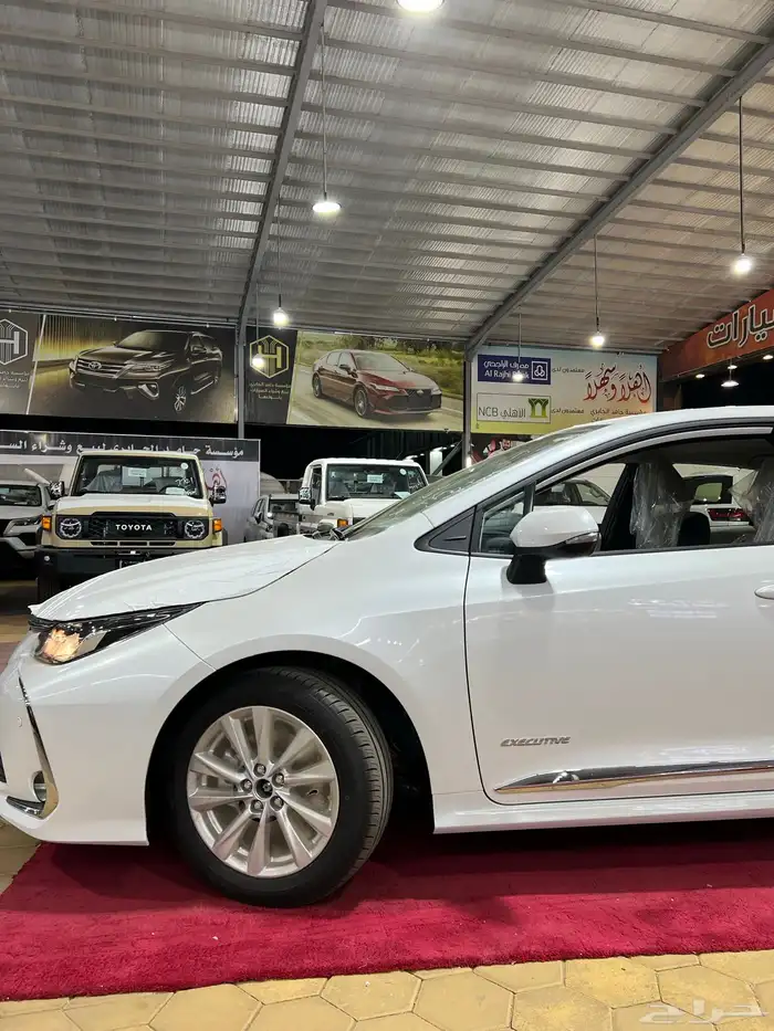 تويوتا كورولا XLi مطور جنوط 2.0 بنزين 2025 جديد 82.200 شامل 2