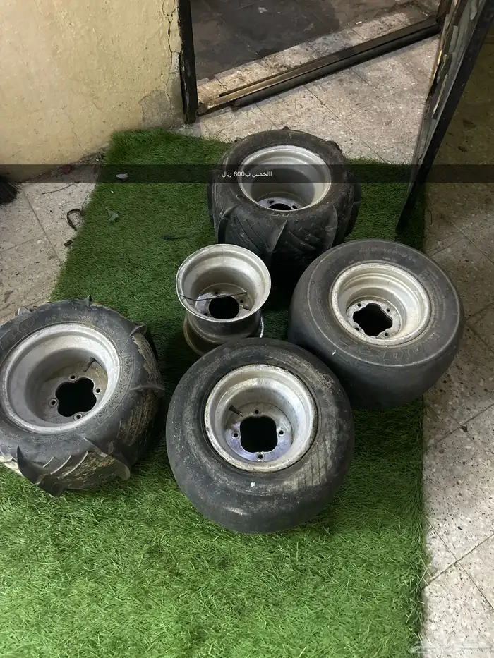 للبيع قير دباب سوزوكجنوط رابتر معا جرافات وجنط نيسات 3 حبات 8