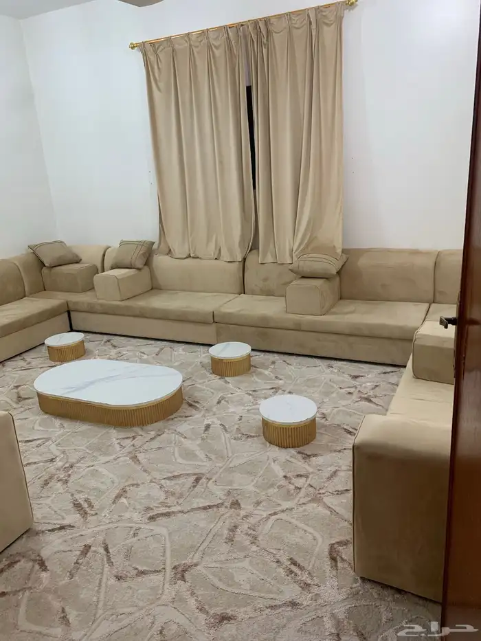 اغراض للبيع 0