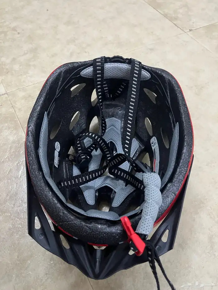 ثلاث خوذة دارجة 15