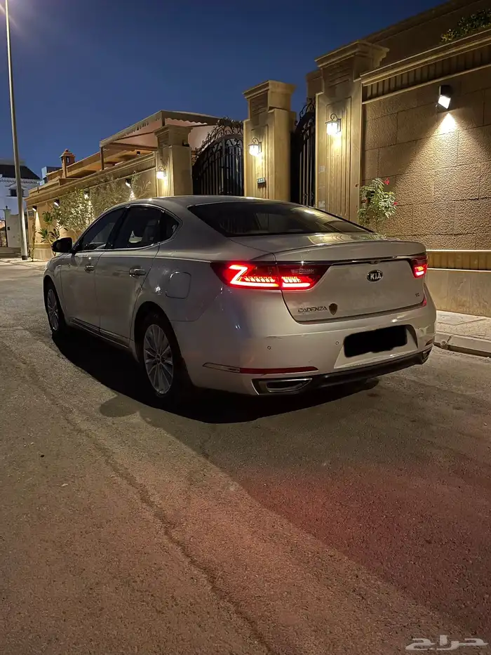 كيا كادينزا 2017 3