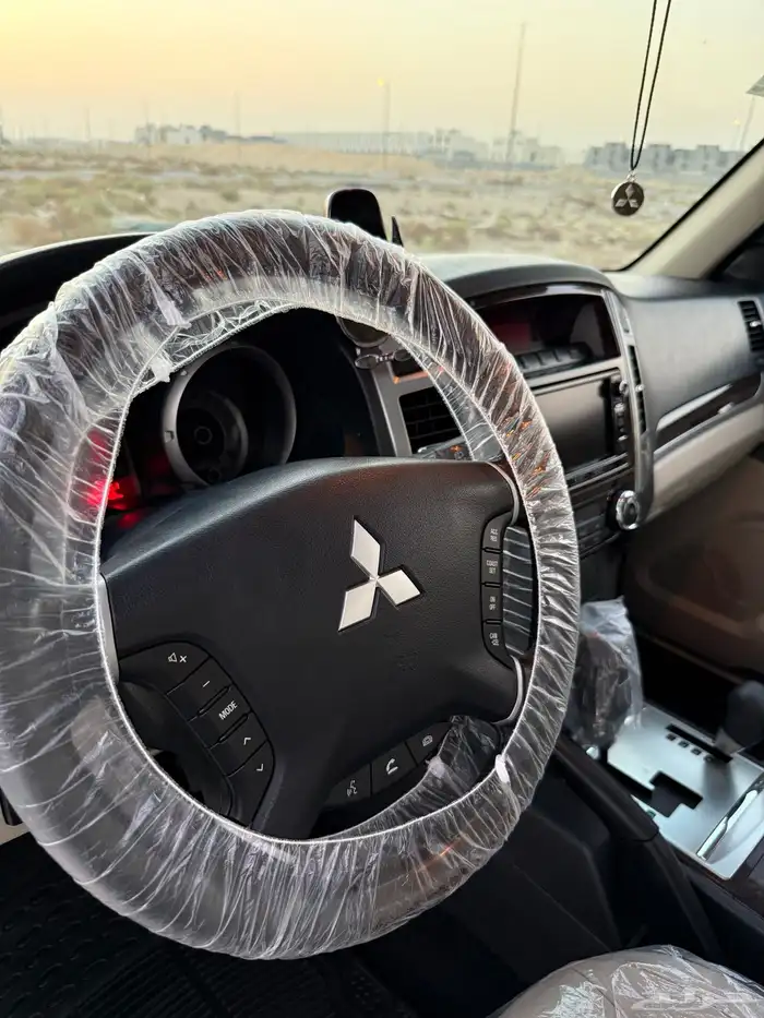 باجيرو موديل 2017 فل كامل ( العلامه الذهبيه) 8