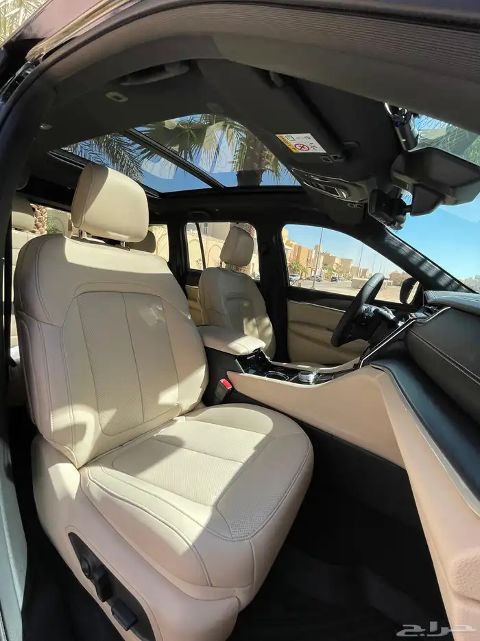 Jeep Grand Cherokee جراند شروكي 2023 13
