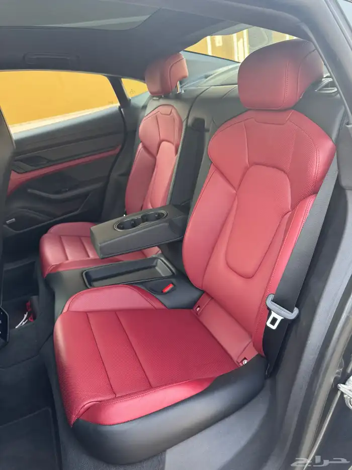 بورش تايكان GTS 2023 10