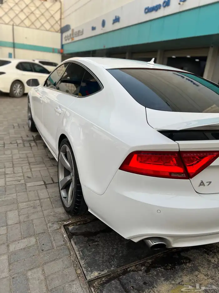 اودي A7 موديل 2015 1