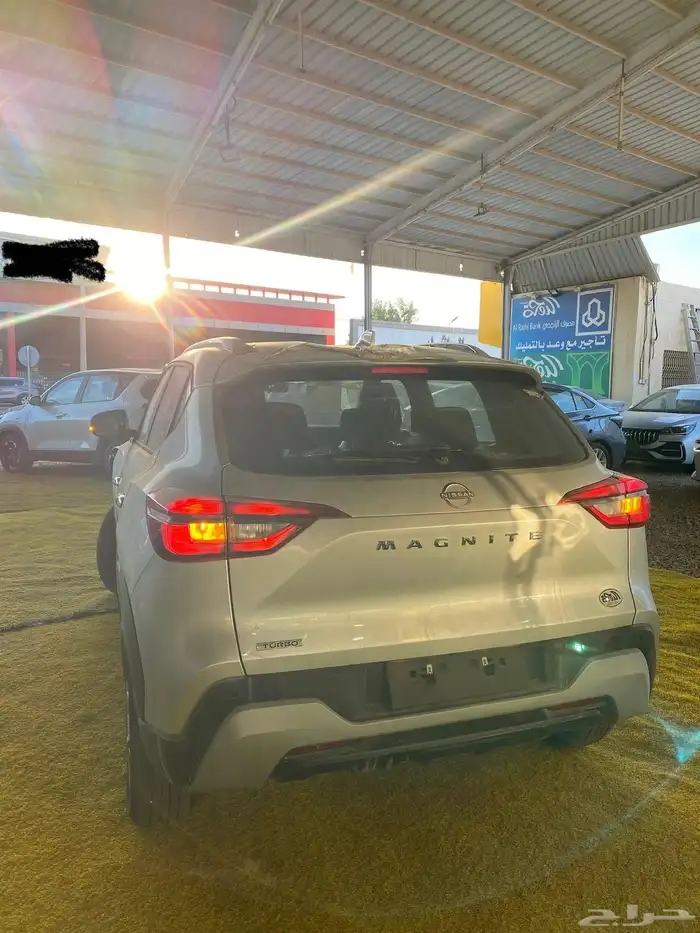 نيسان ماجنايت 2025 دخول ذكي تشغيل بصمة تقييم ممتاز للوقود 3