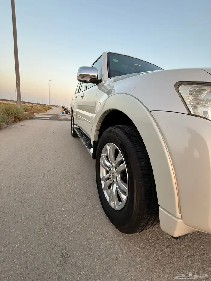 باجيرو موديل 2017 فل كامل ( العلامه الذهبيه) 13